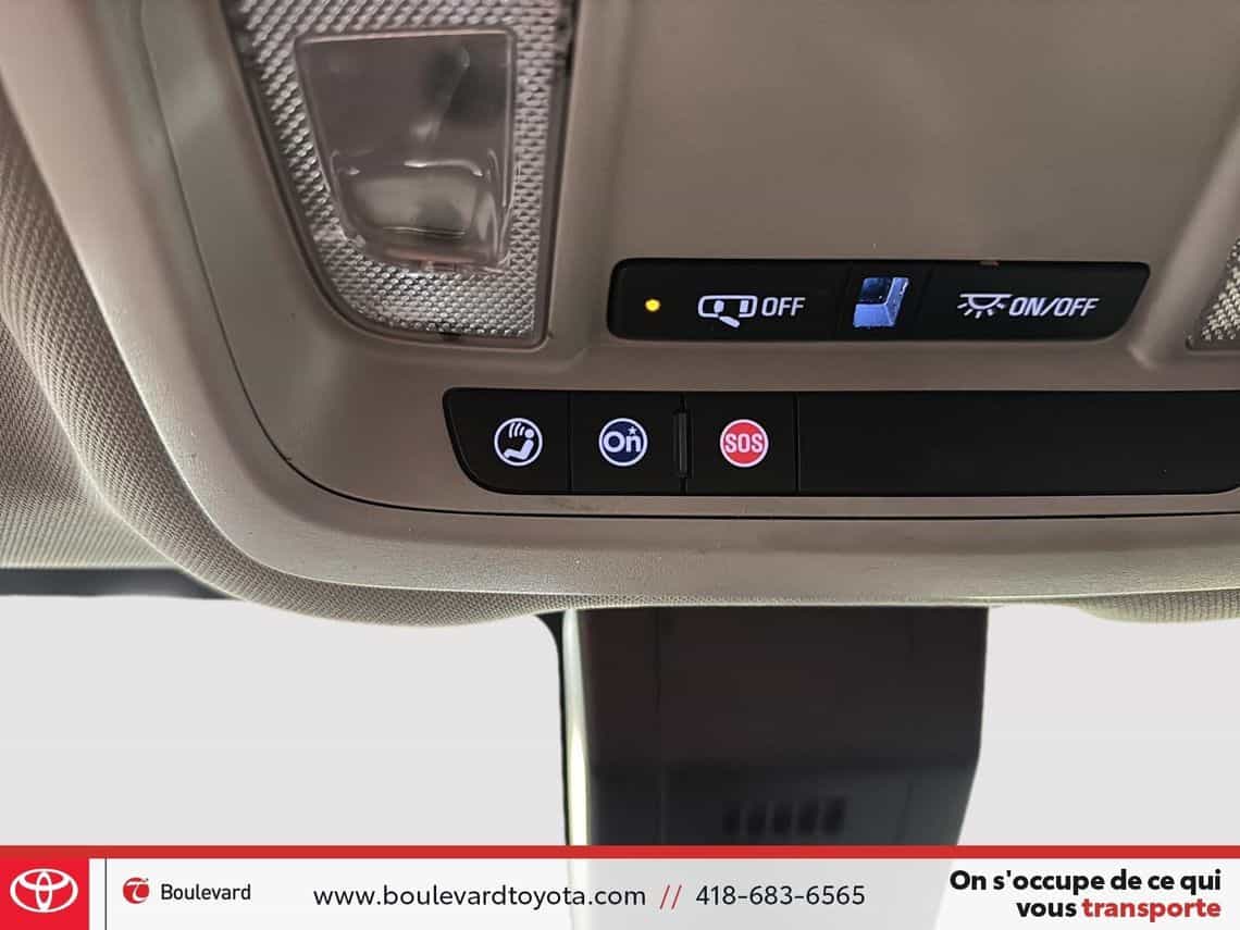 2024 Chevrolet Equinox Lt - Image 17