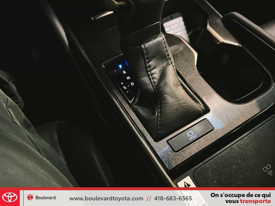 2023 Lexus ES 350 Premium - Image 9