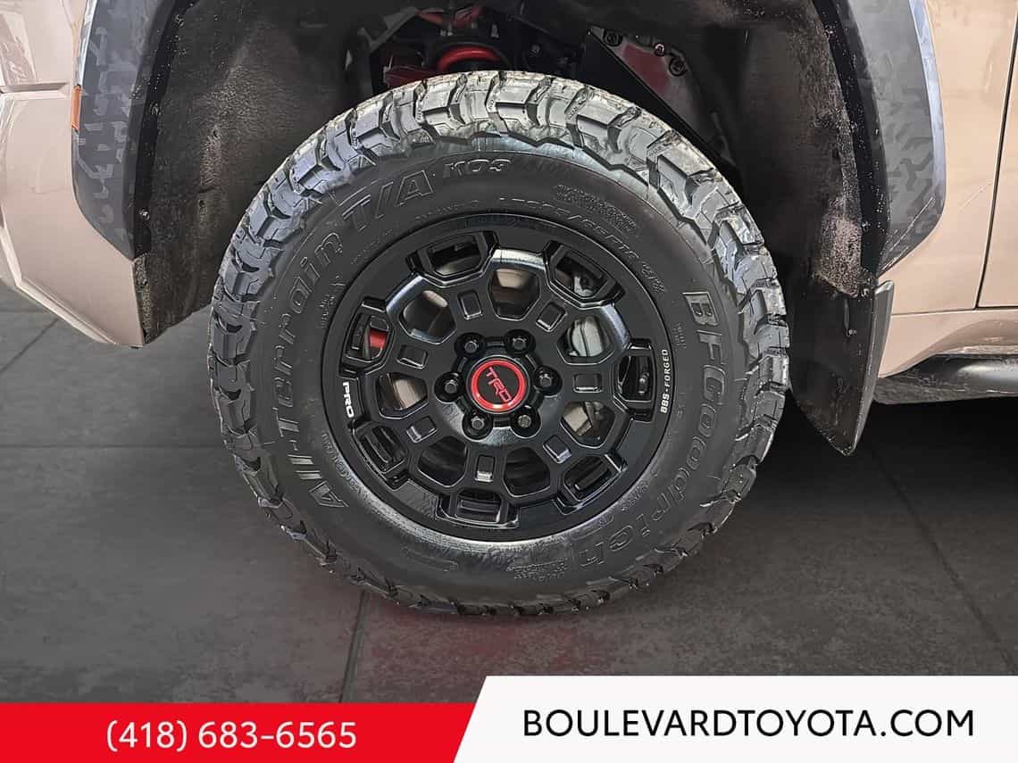 2025 Toyota Tundra TRD Pro Hybride - Image 8