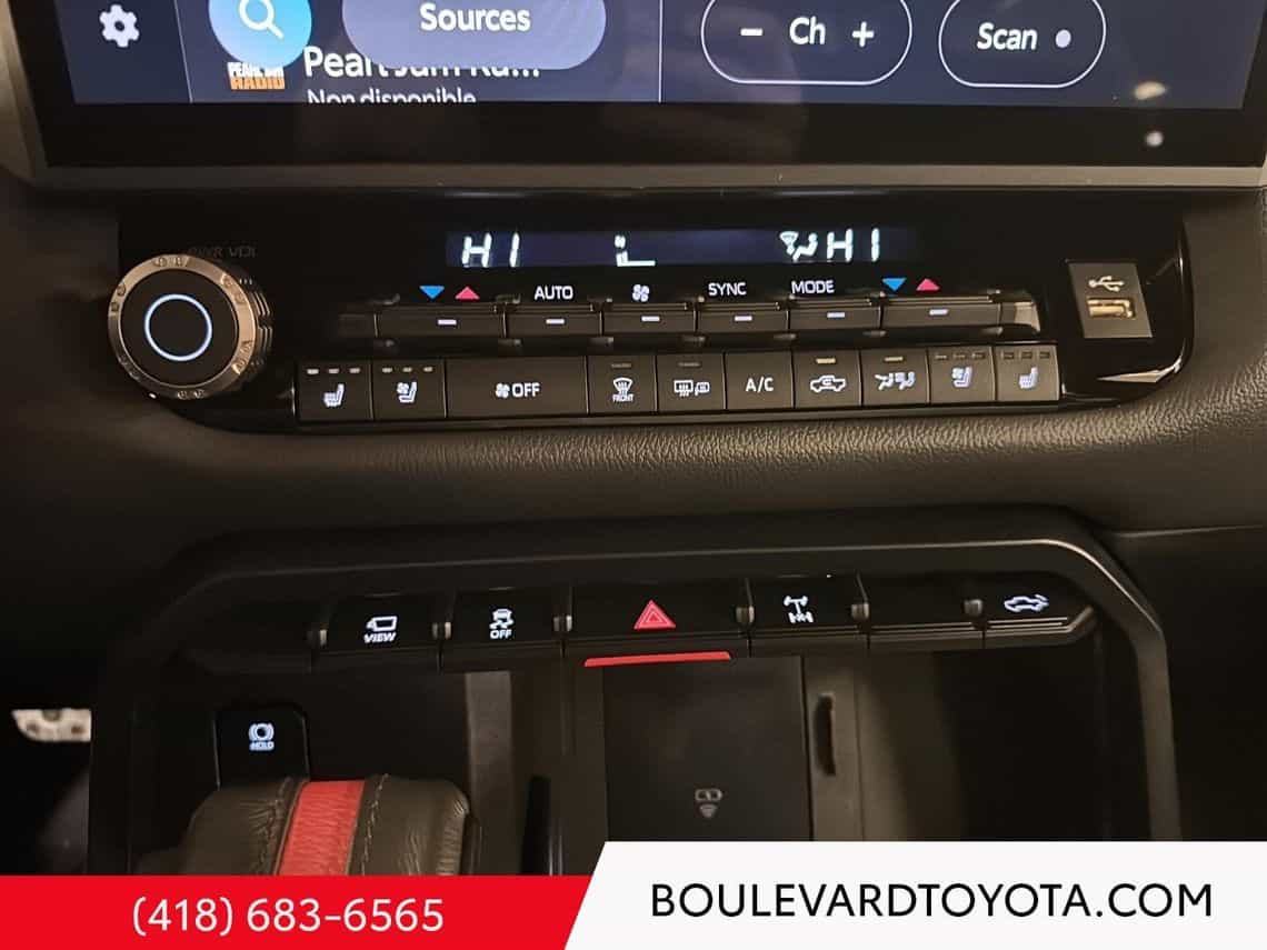 2025 Toyota Tundra TRD Pro Hybride - Image 19