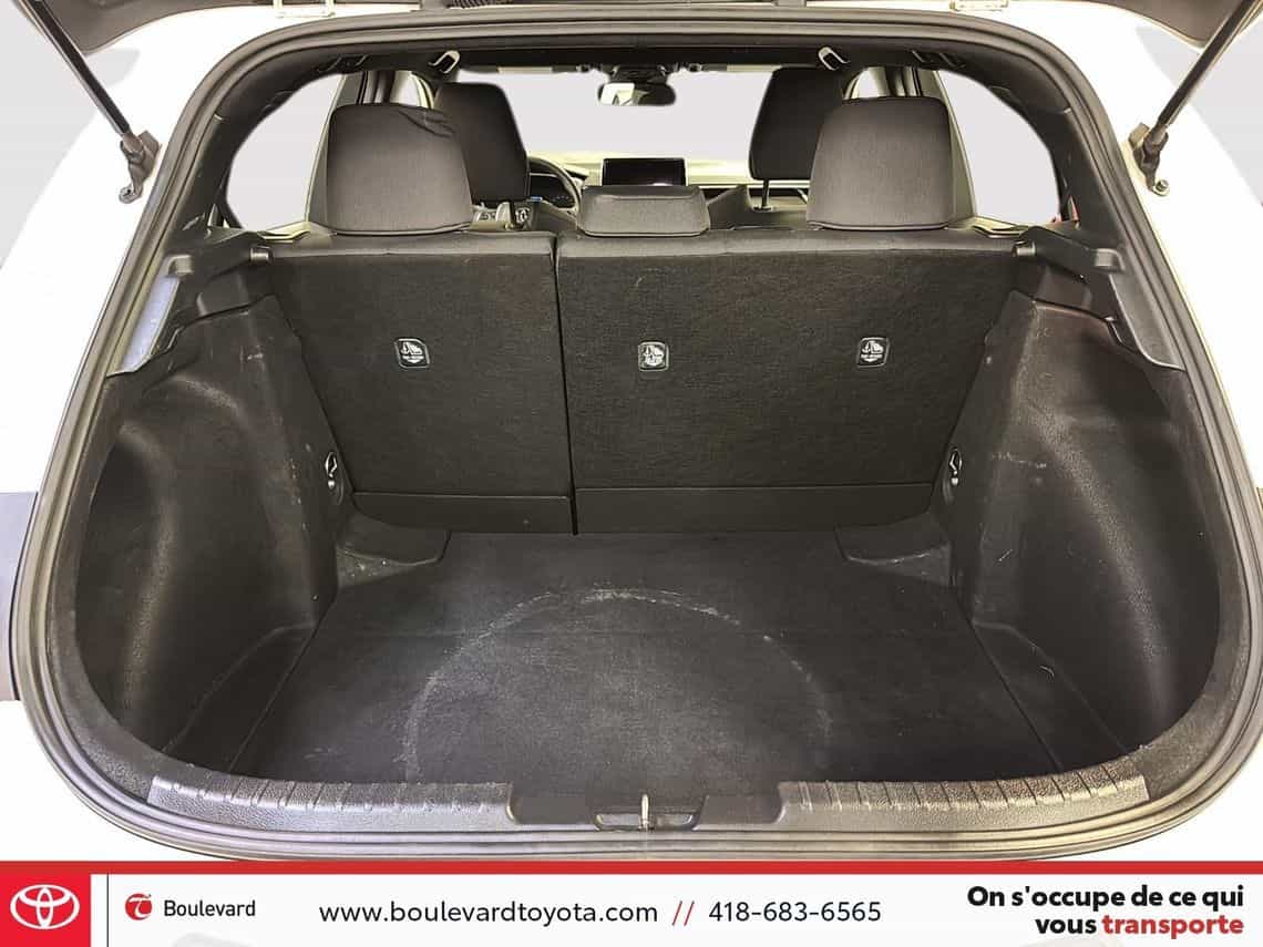 2023 Toyota Corolla L - Image 21