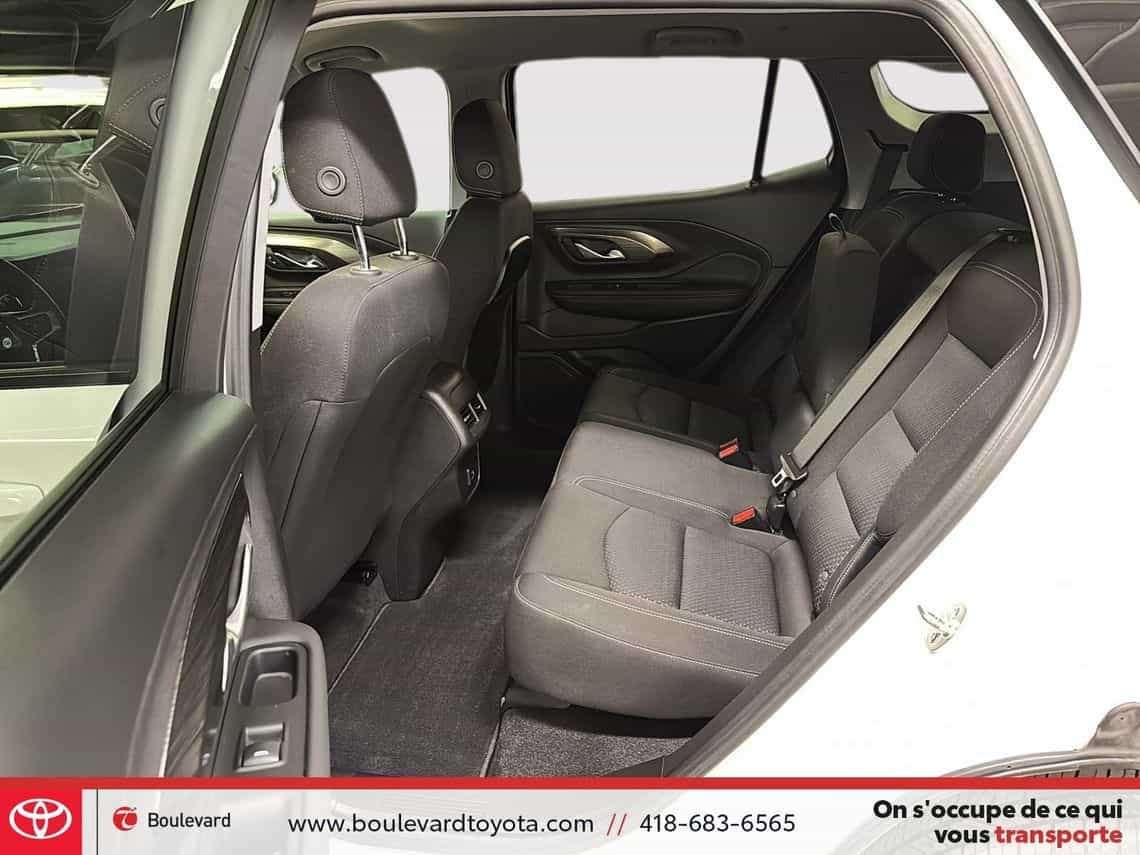 2024 GMC Terrain Sle - Image 36