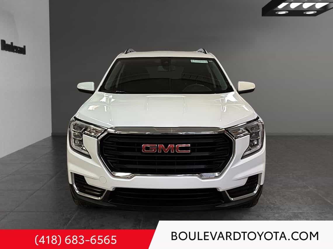 2024 GMC Terrain Sle - Image 2