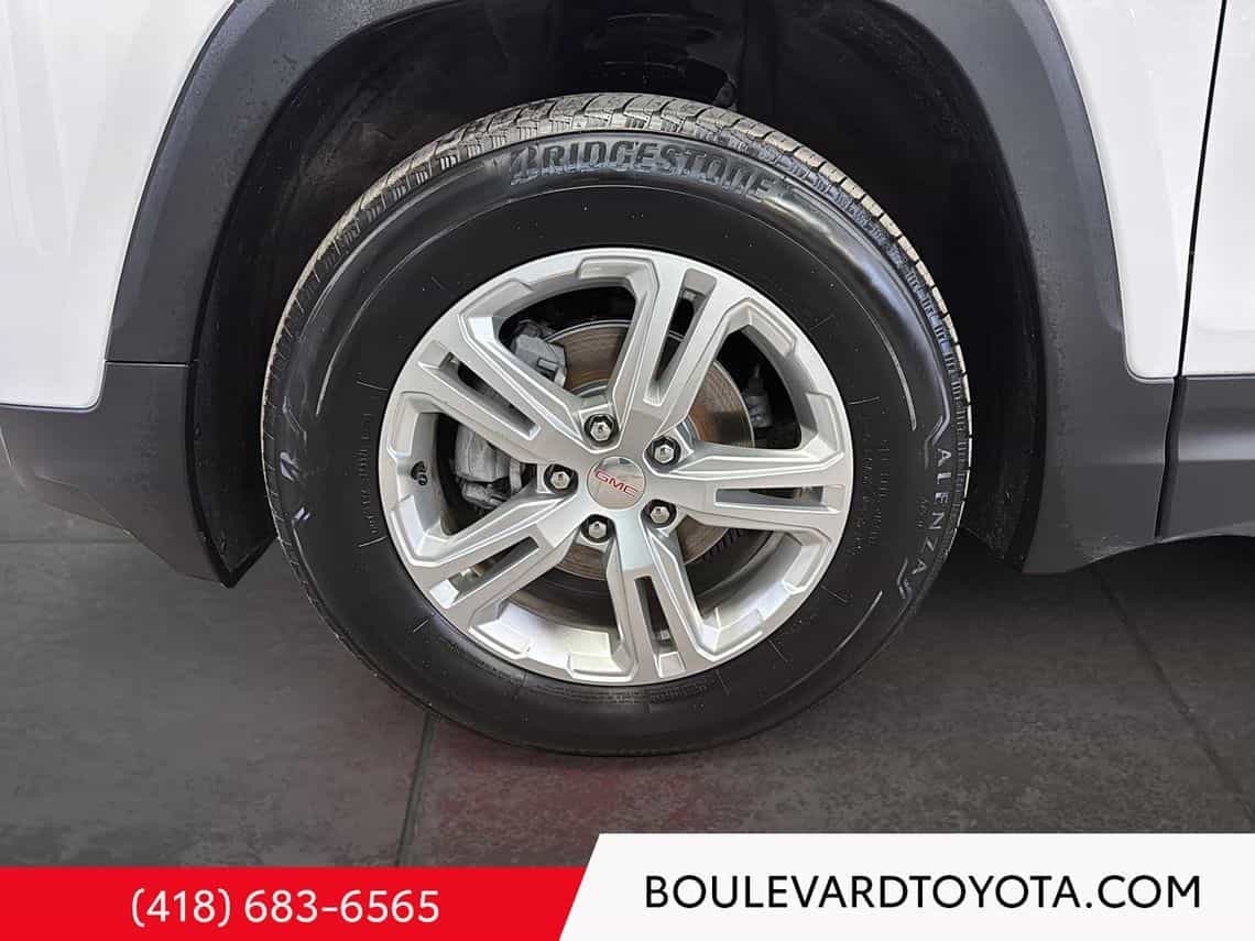 2024 GMC Terrain Sle - Image 8