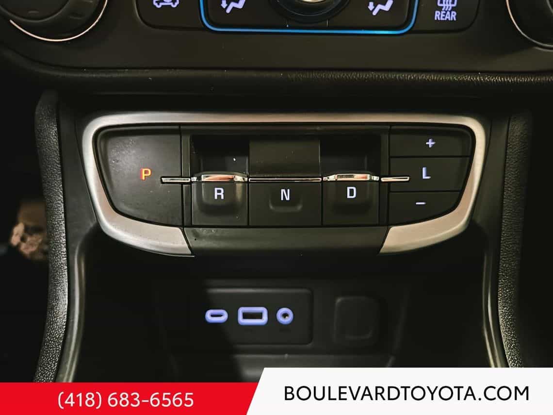 2024 GMC Terrain Sle - Image 19