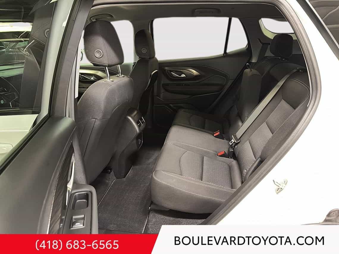 2024 GMC Terrain Sle - Image 21