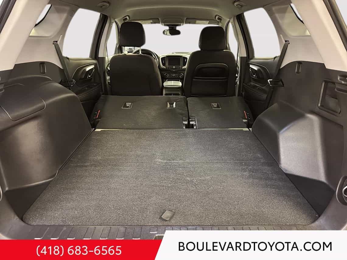 2024 GMC Terrain Sle - Image 24