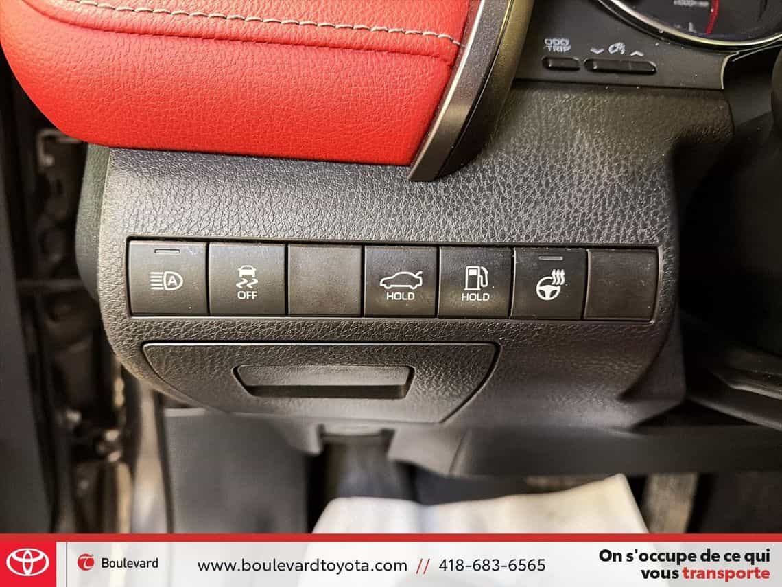 2020 Toyota Camry Xse - Image 15