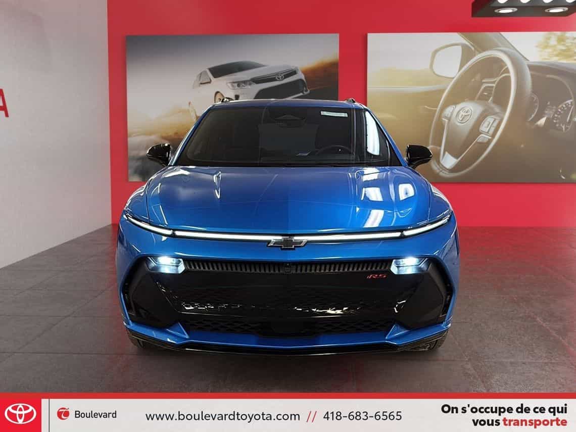 2025 Chevrolet Equinox Rs - Image 3