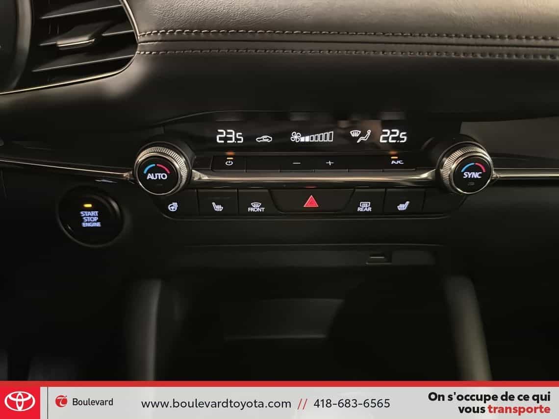 Image 23 Mazda Mazda3 Gs 2019