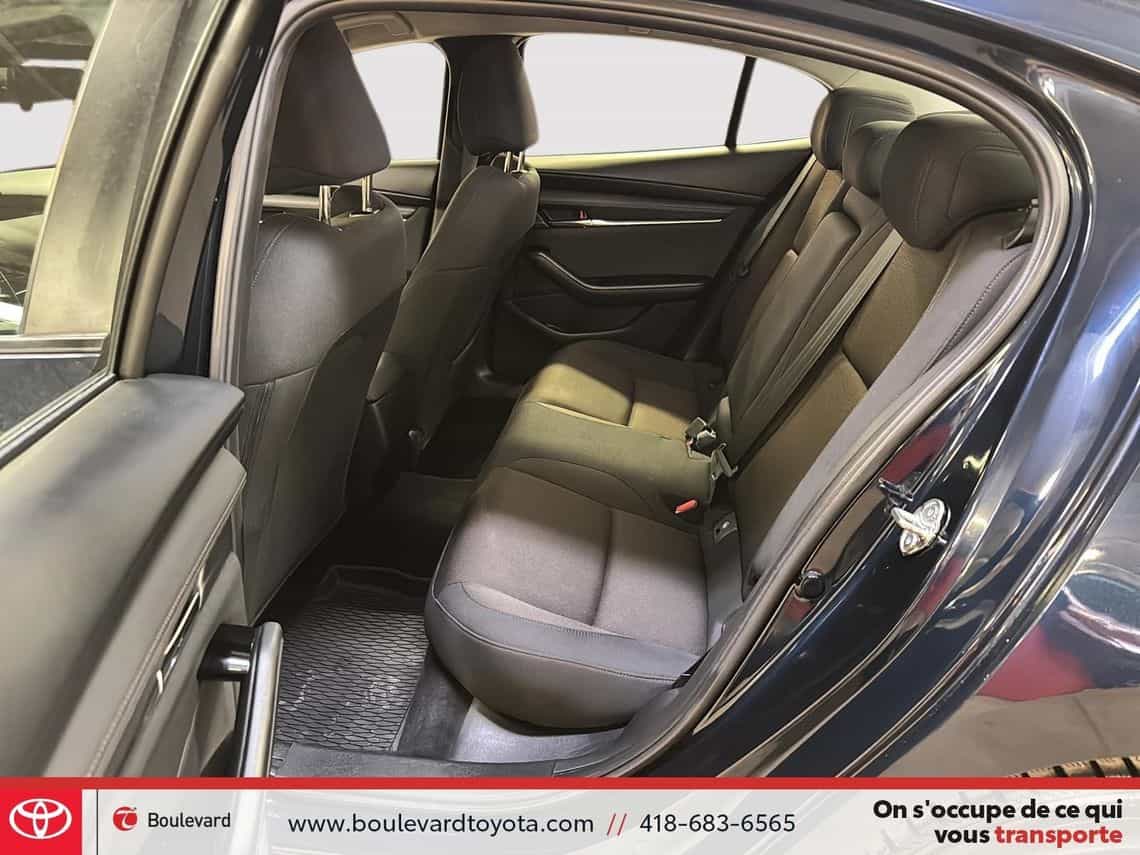 Image 27 Mazda Mazda3 Gs 2019