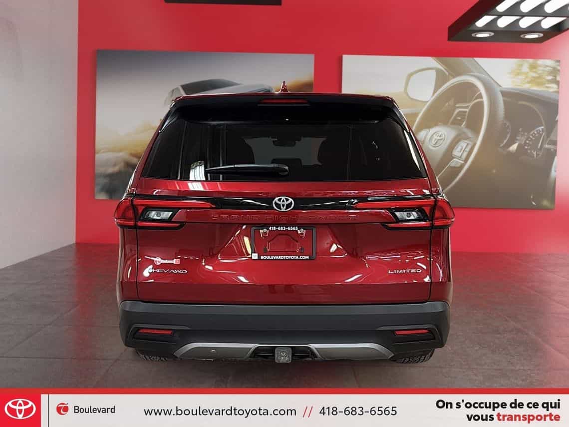 2024 Toyota Grand Highlander Limited Hybride - Image 5