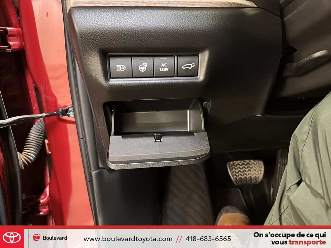 2024 Toyota Grand Highlander Limited Hybride - Image 31