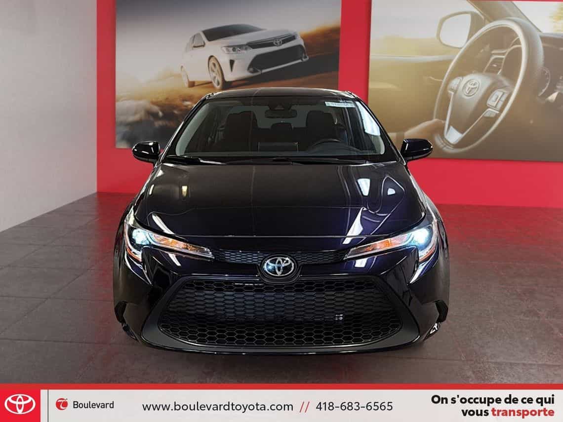 2021 Toyota Corolla Le - Image 2