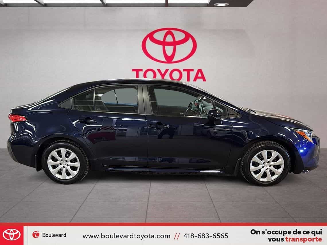 2021 Toyota Corolla Le - Image 3