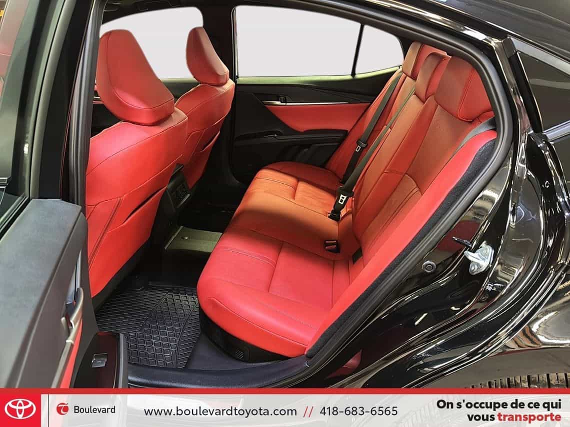 2025 Toyota Camry Xse Hybride - Image 25