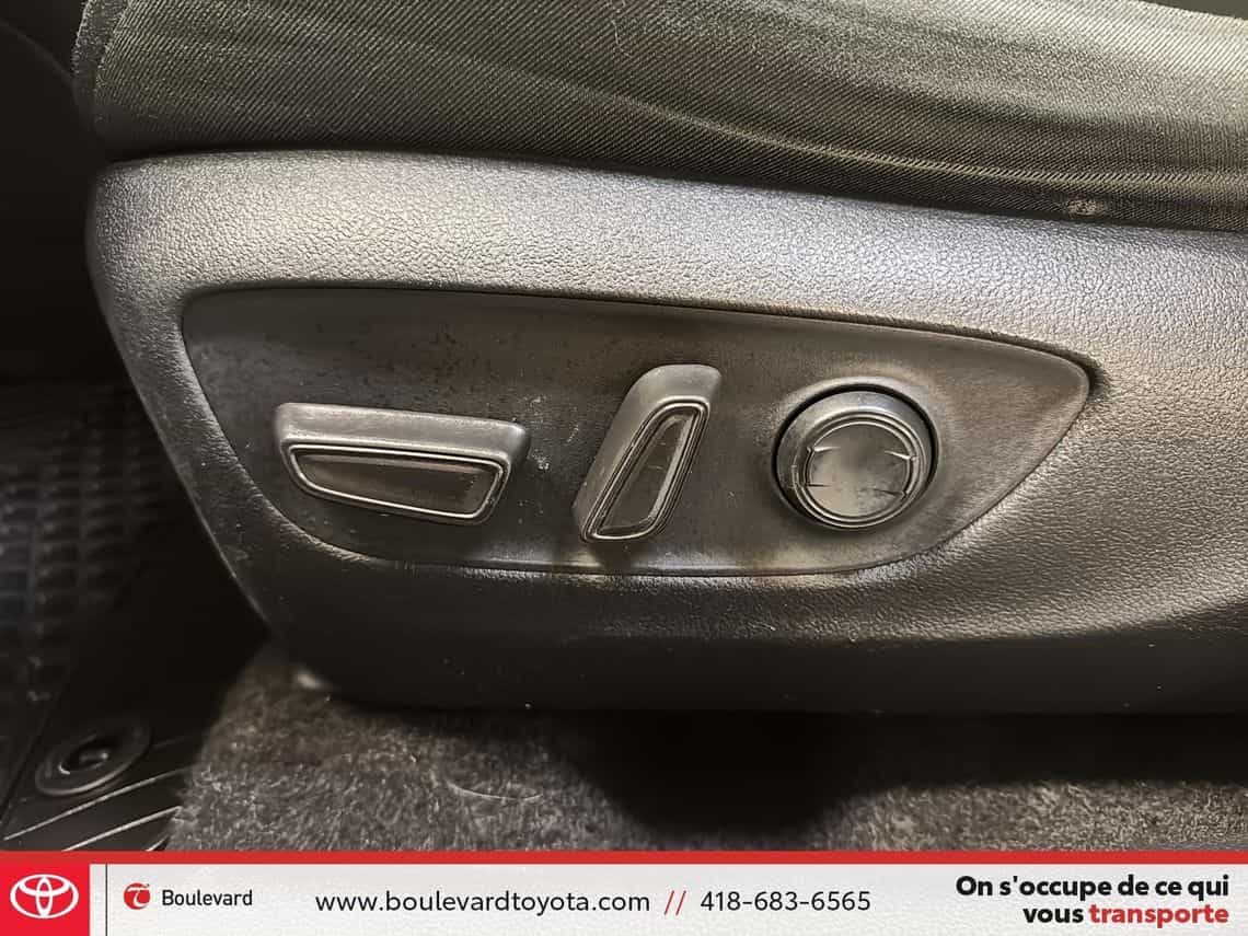 2022 Toyota Rav4 Xle - Image 19