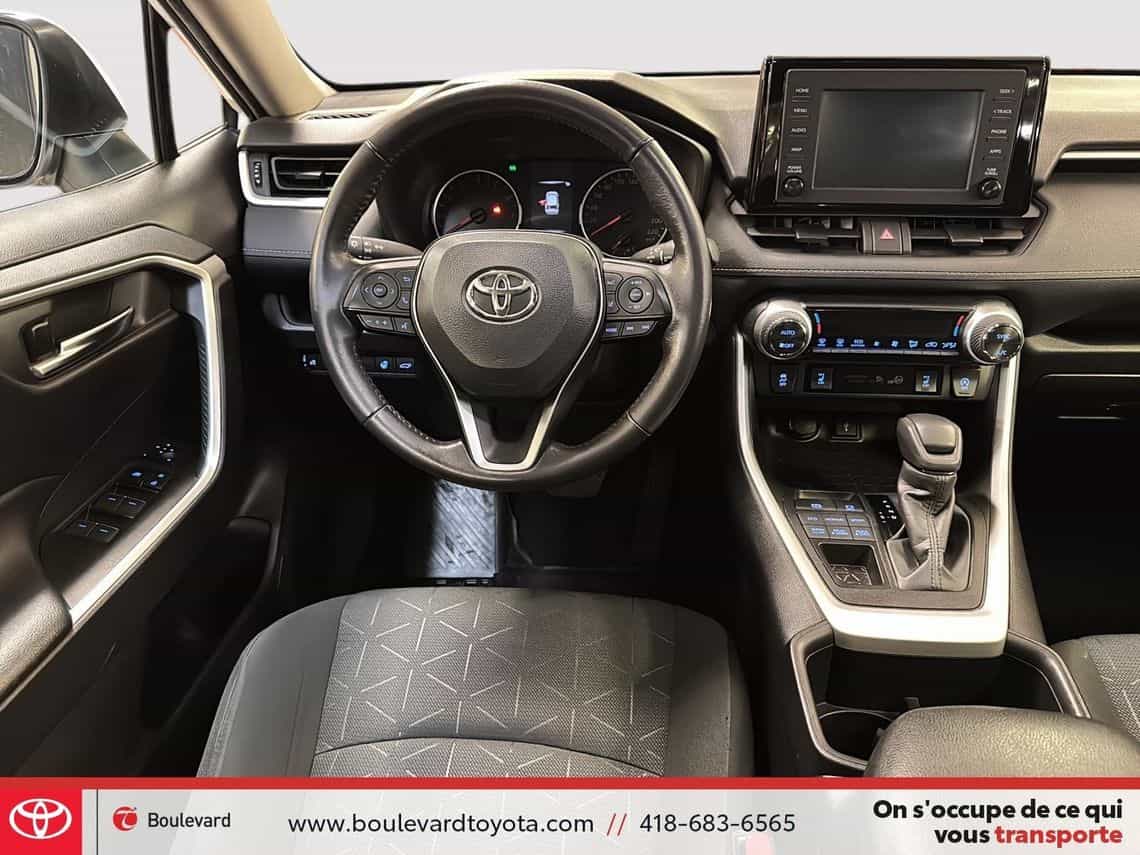 2022 Toyota Rav4 Xle - Image 36