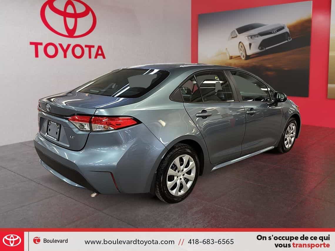 2022 Toyota Corolla Le - Image 4