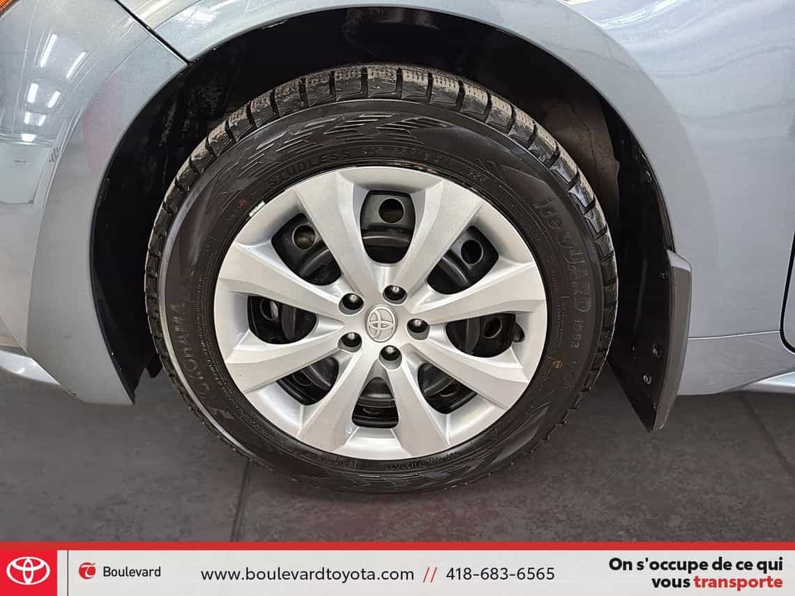 2022 Toyota Corolla Le - Image 8