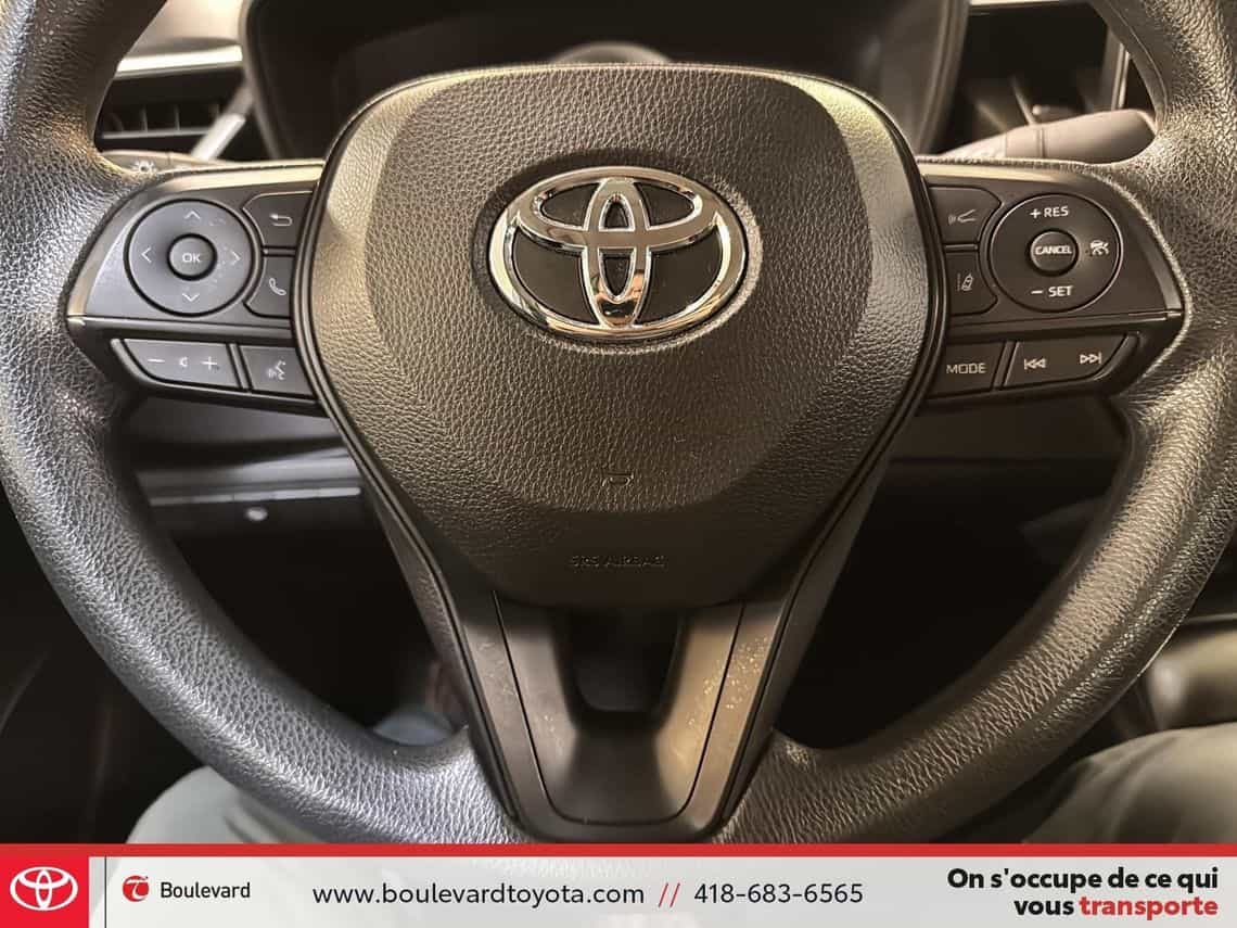 2022 Toyota Corolla Le - Image 11