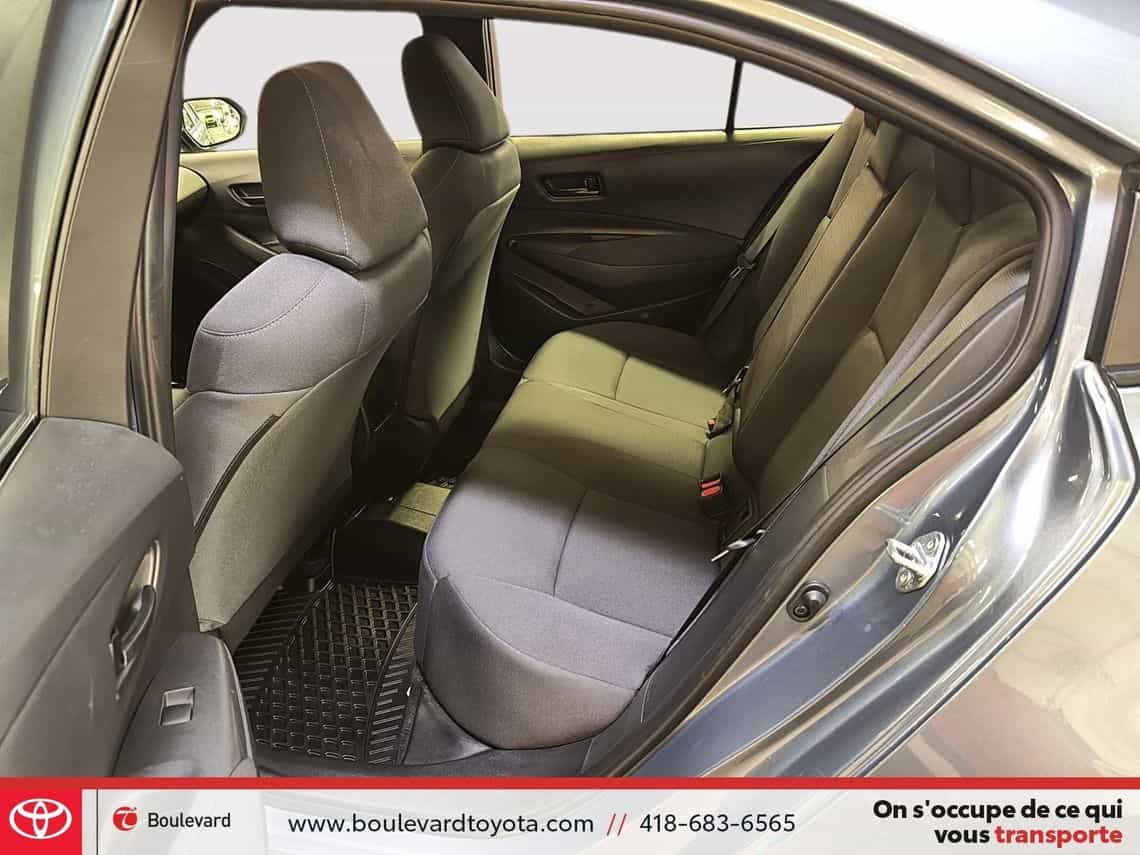 2022 Toyota Corolla Le - Image 21