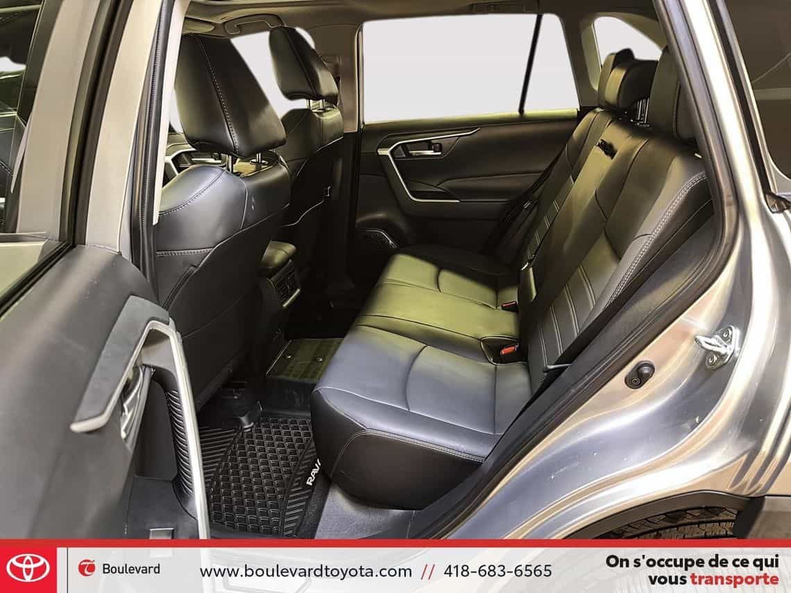 2024 Toyota Rav4 Xle - Image 22