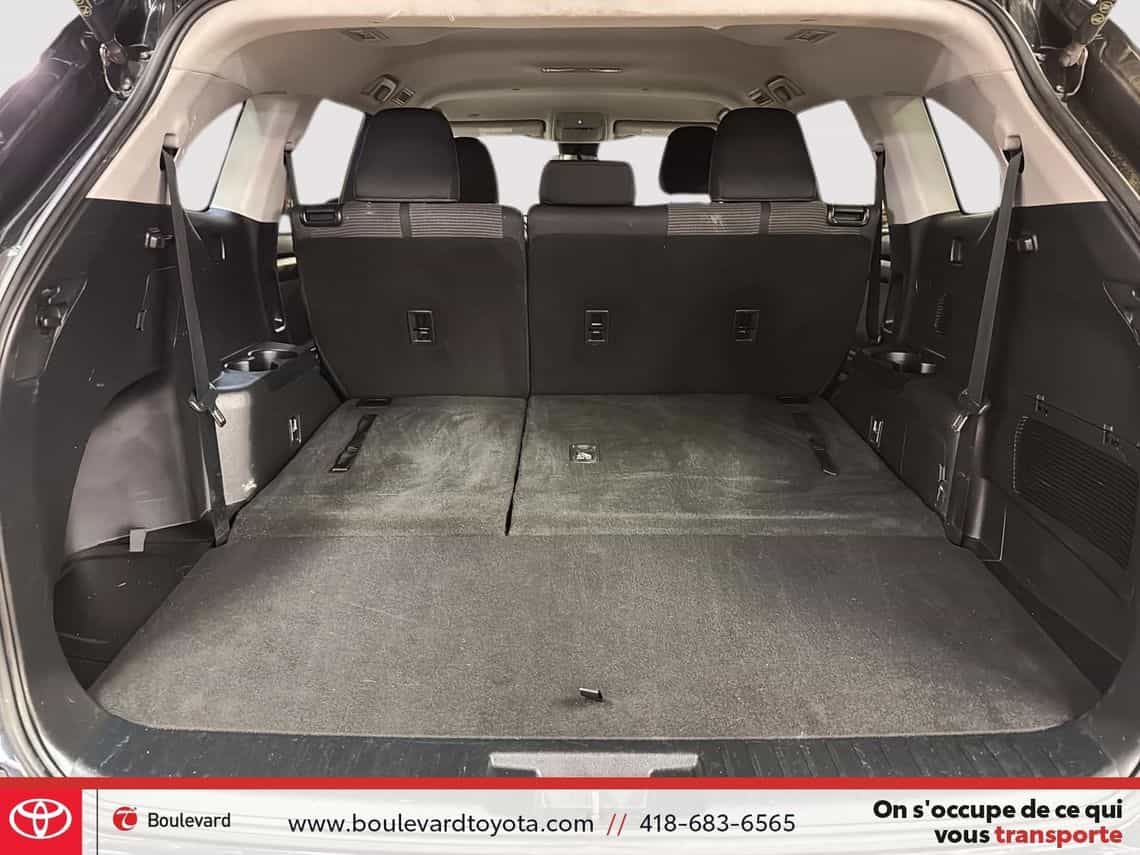 2020 Toyota Highlander L - Image 23