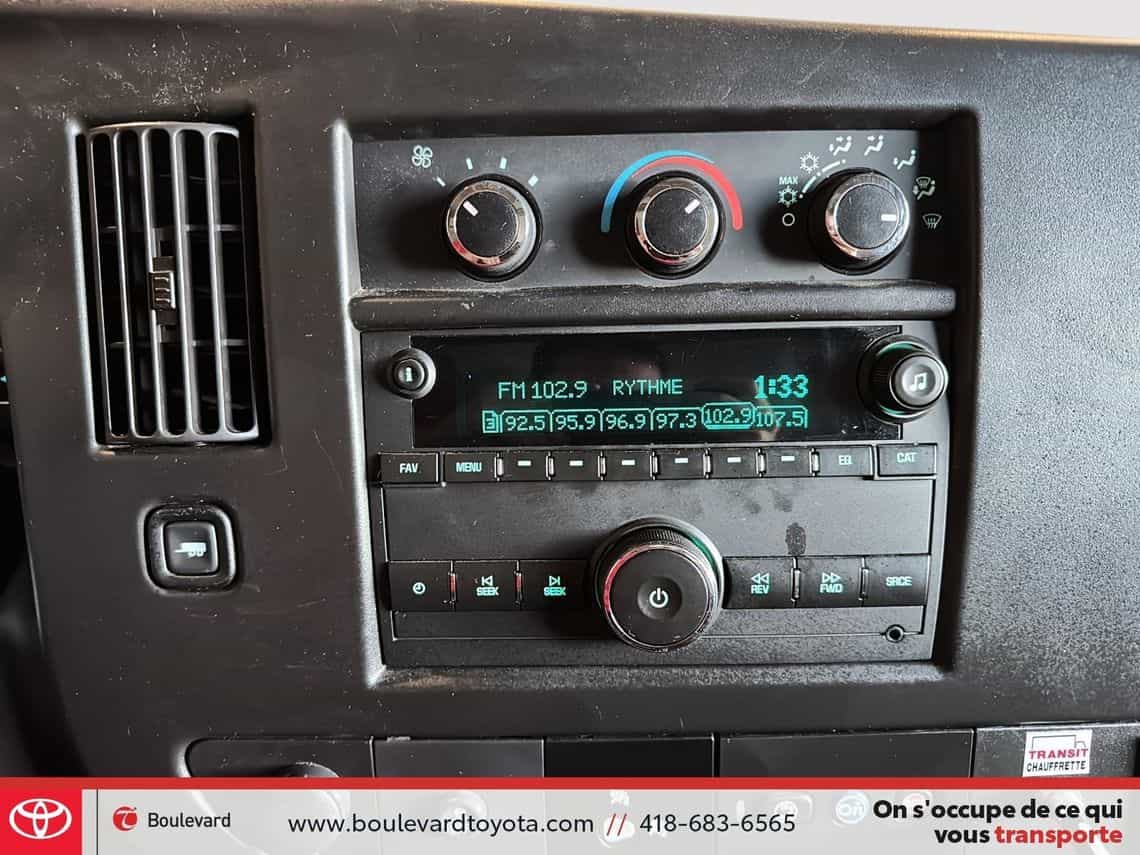 2024 GMC Savana 4500 Cube - Image 15