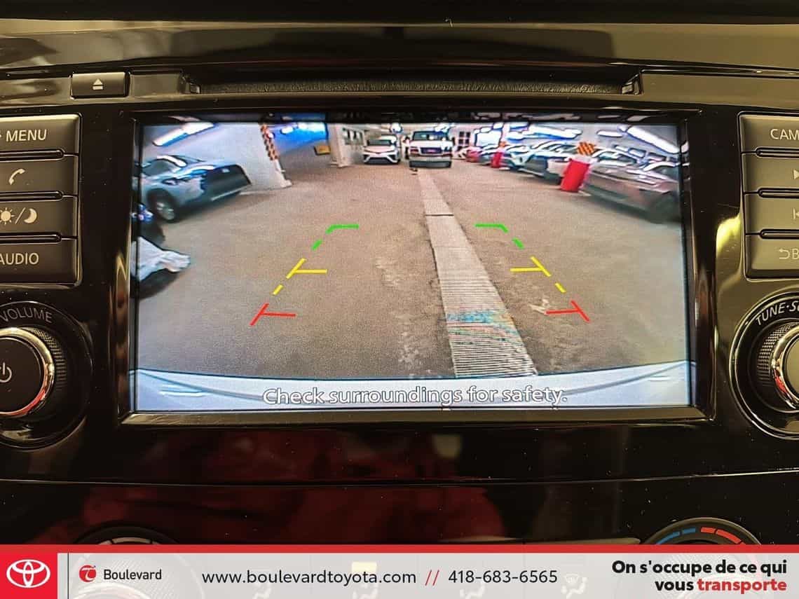 2018 Nissan Rogue S - Image 16