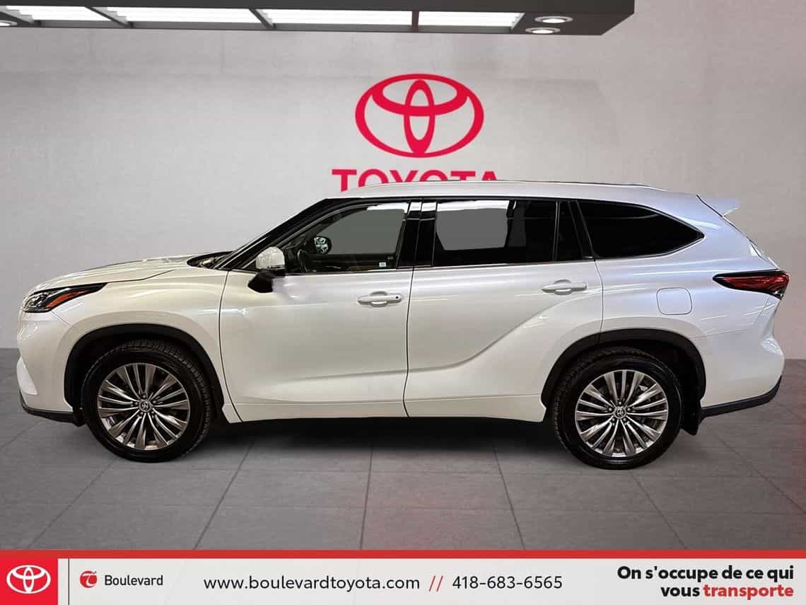 2022 Toyota Highlander Platinum - Image 7