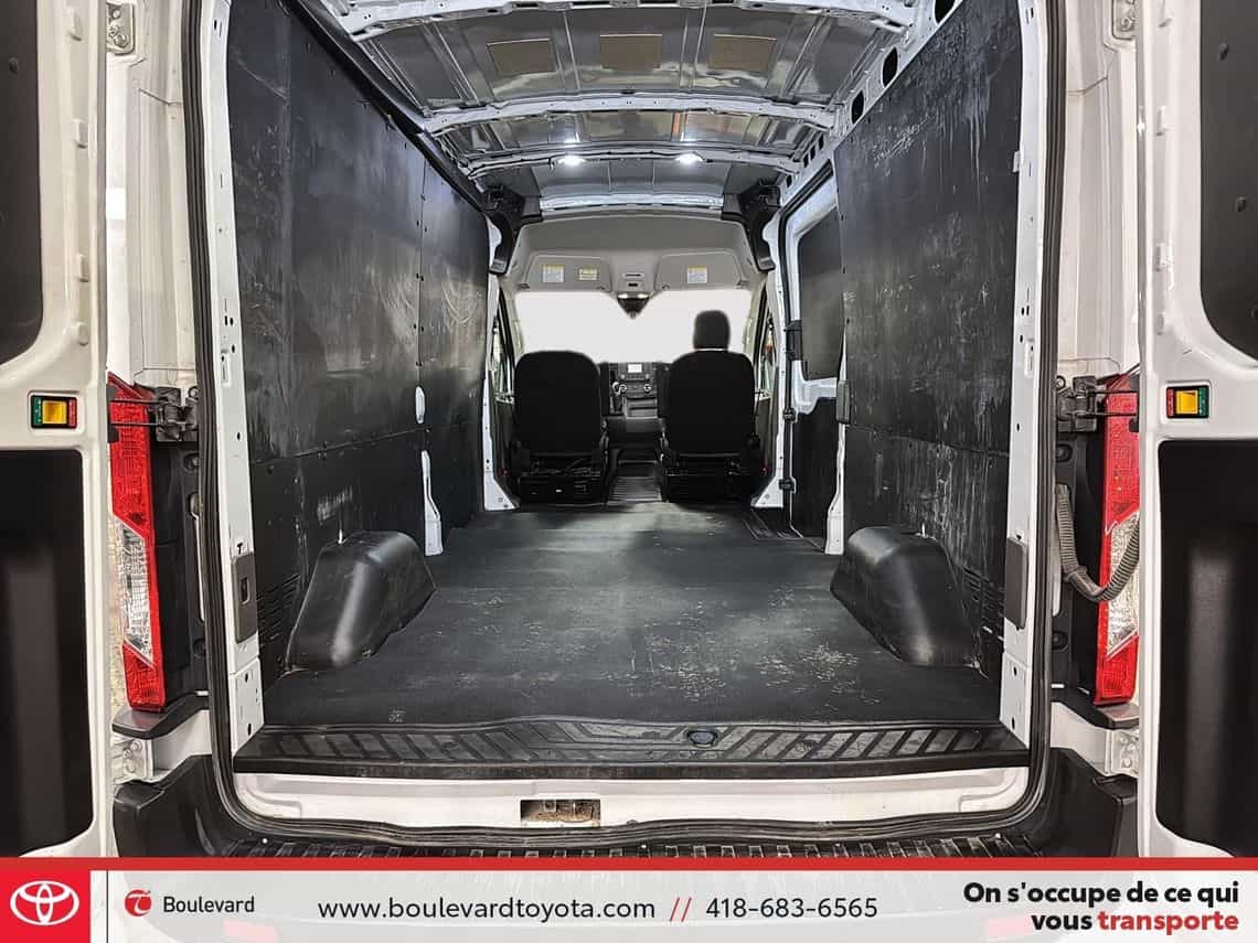 Image 18 Ford Transit T-250 2023