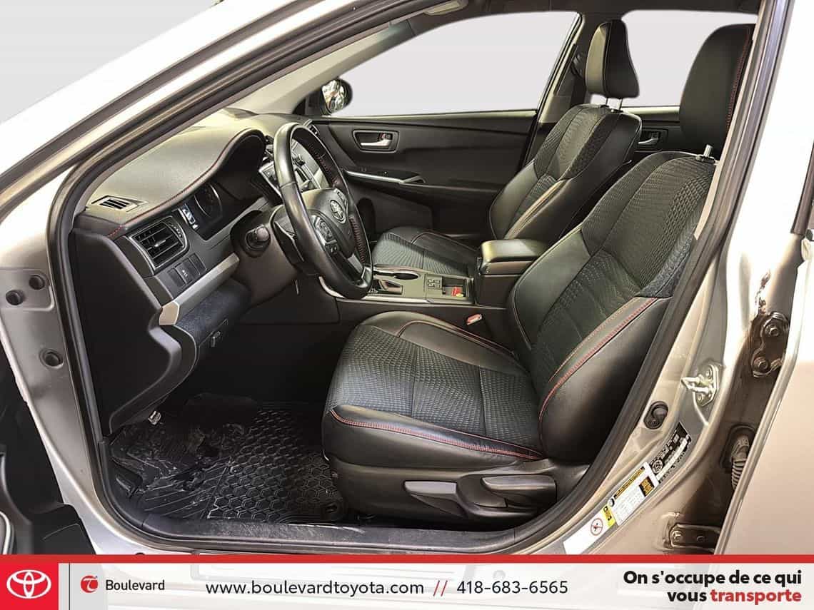 2015 Toyota Camry Se - Image 10