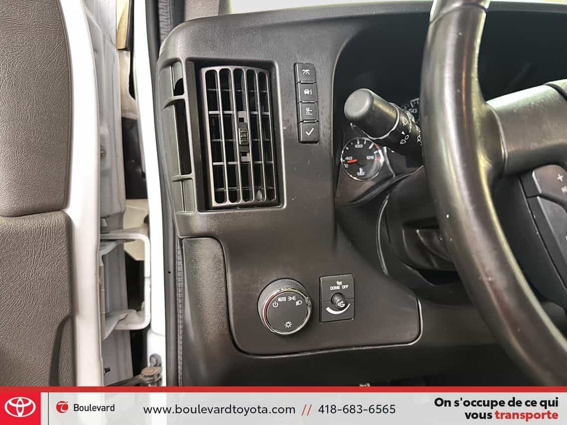 2023 GMC Savana 2500 - Image 11