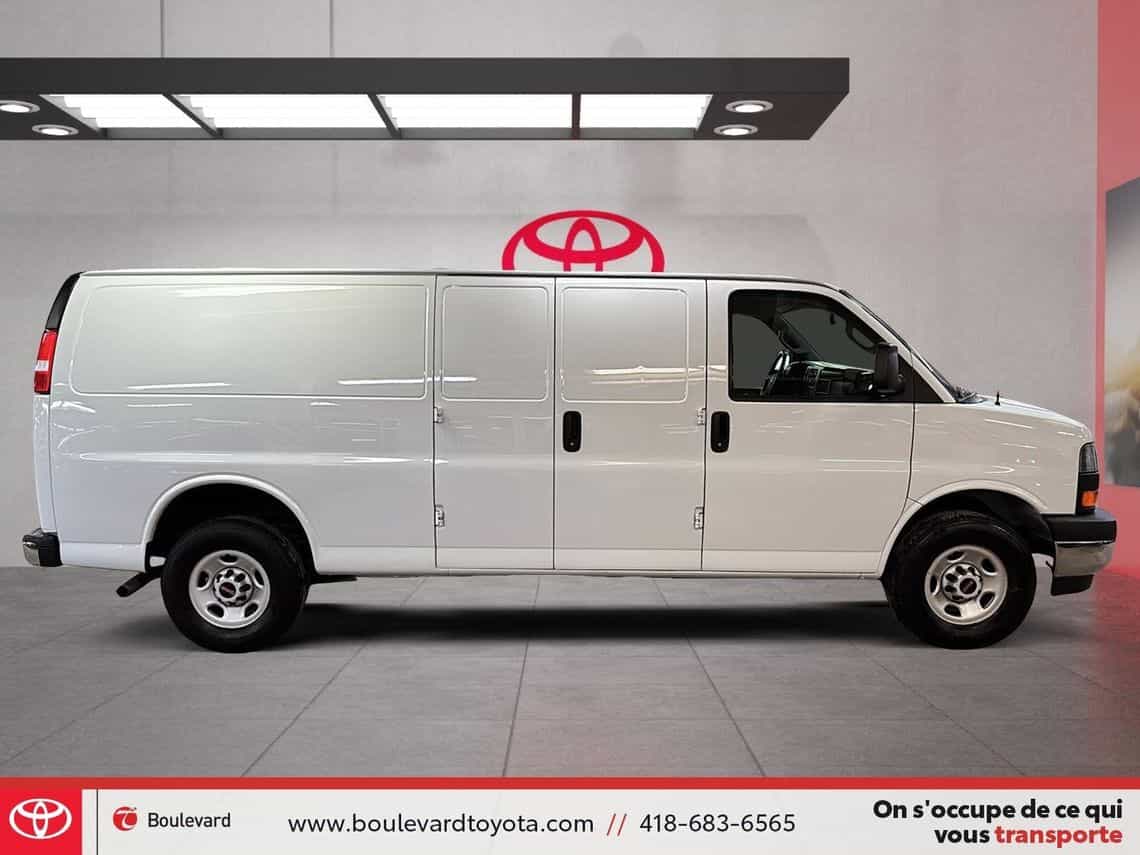 2023 GMC Savana G2500 - Image 3