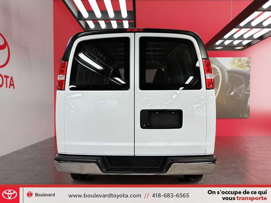 2023 GMC Savana 2500 - Image 5