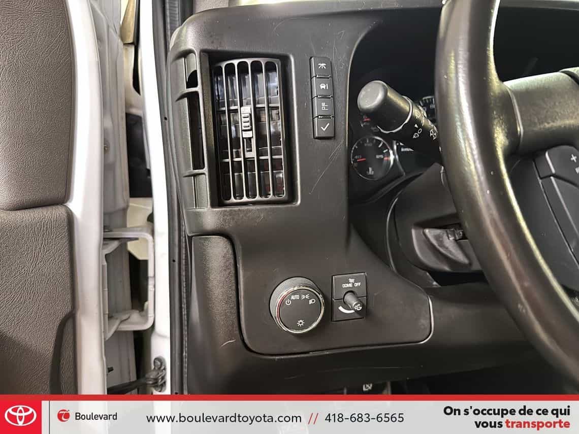 2023 GMC Savana 2500 - Image 11