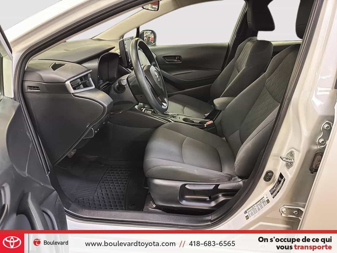 2022 Toyota Corolla Le - Image 10