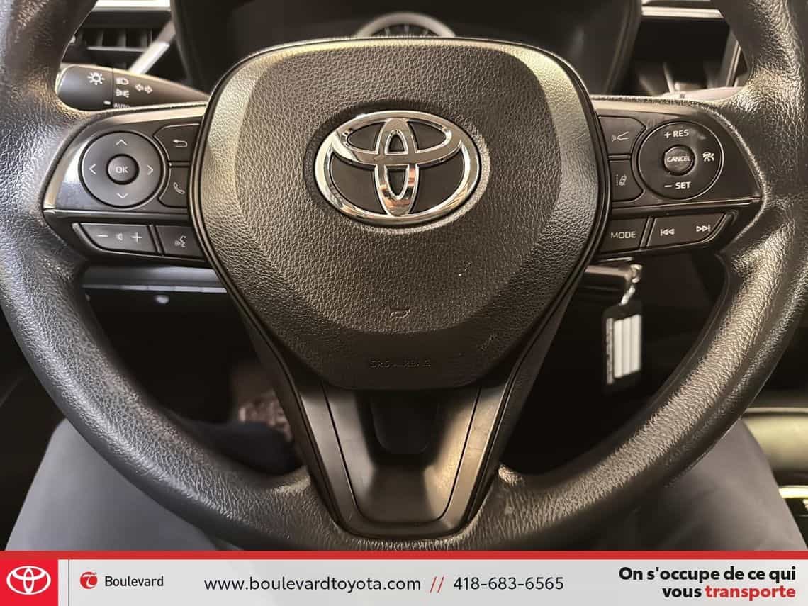 2022 Toyota Corolla Le - Image 11