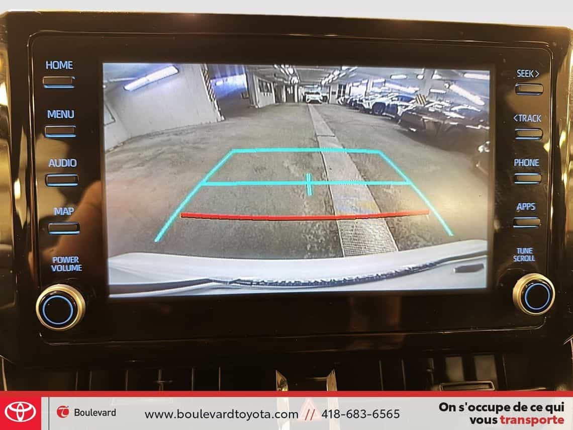 2022 Toyota Corolla Le - Image 17