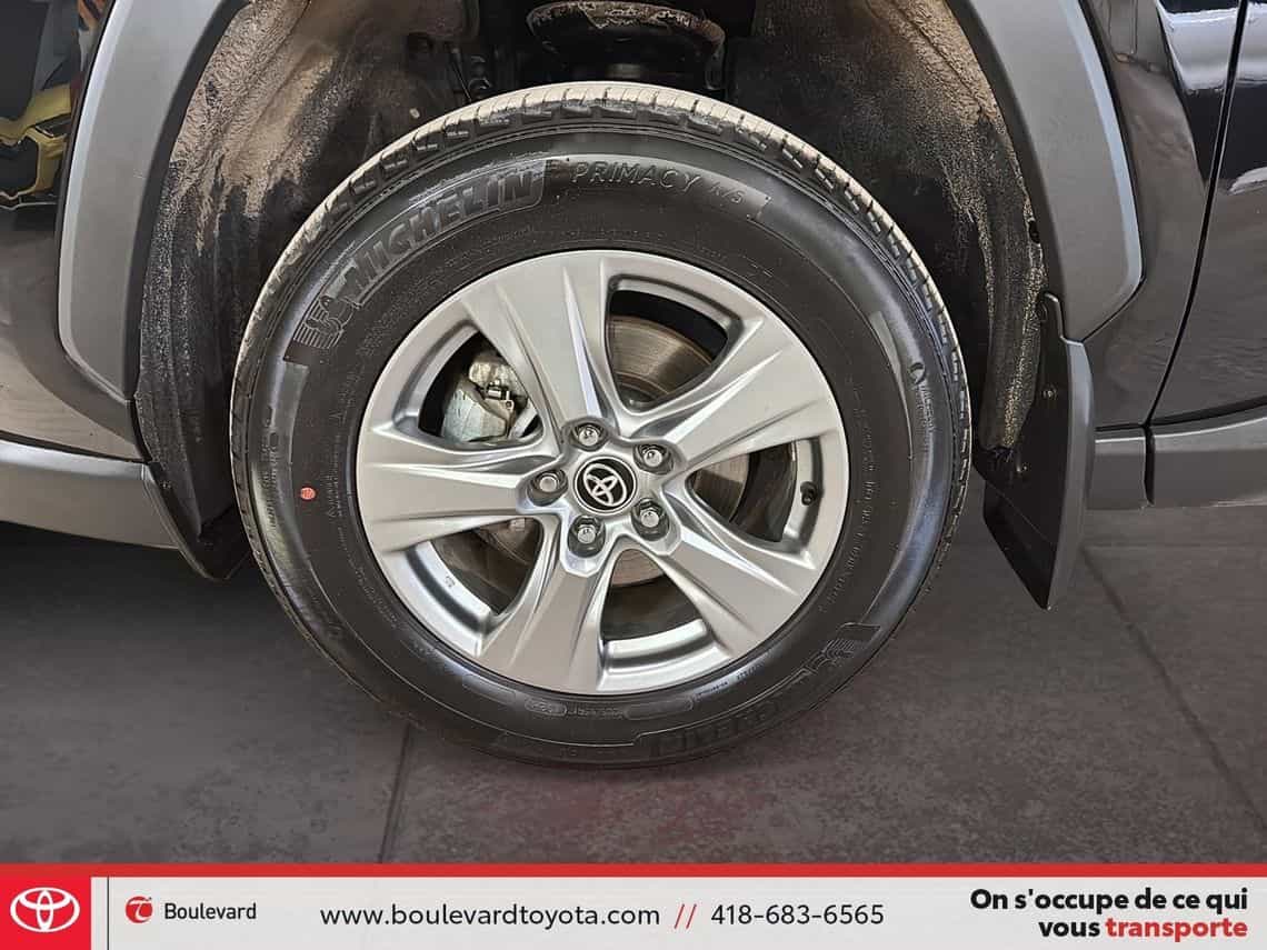 Image 8 Toyota Rav4 LE Hybride 2024