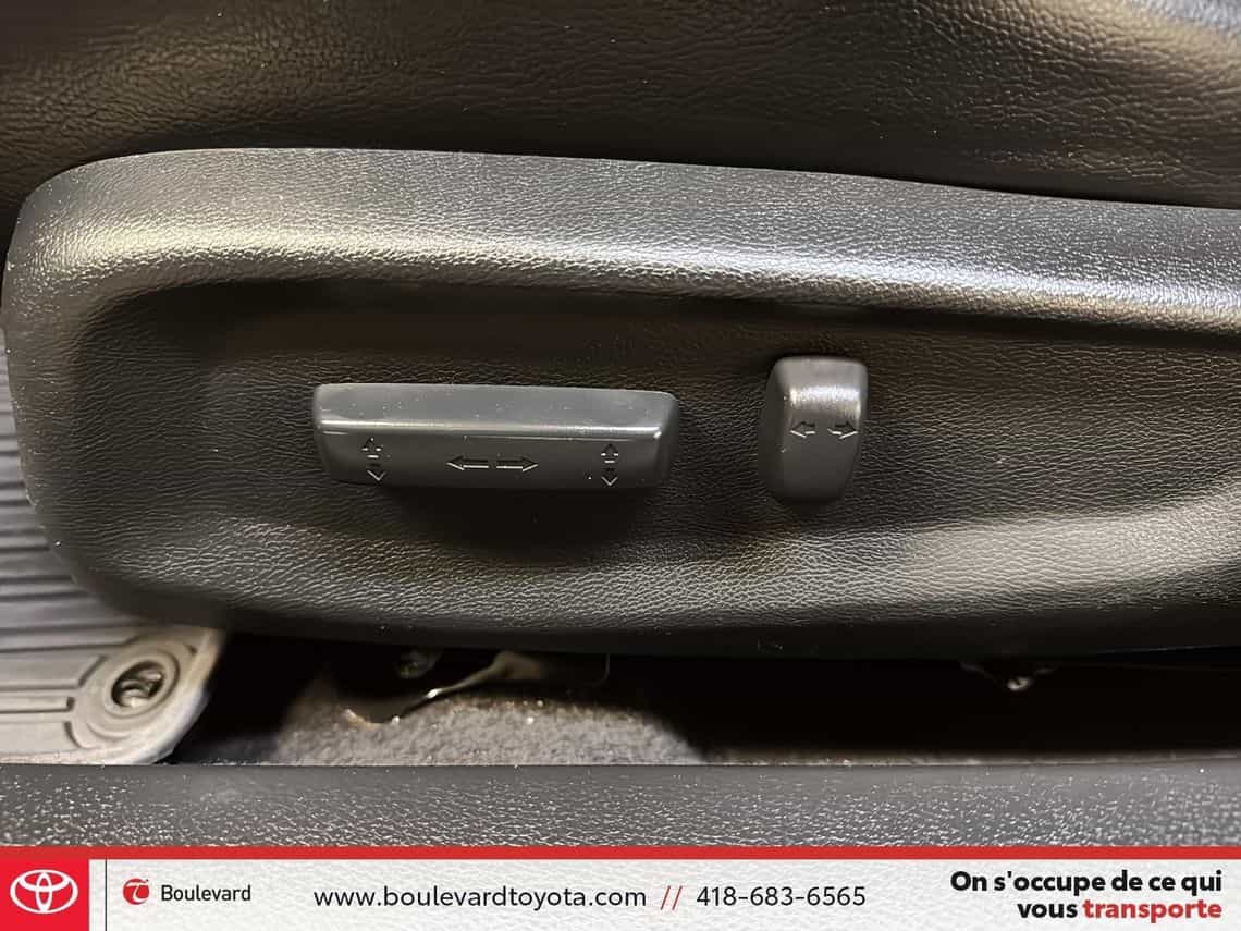 2020 Honda Civic Touring - Image 11