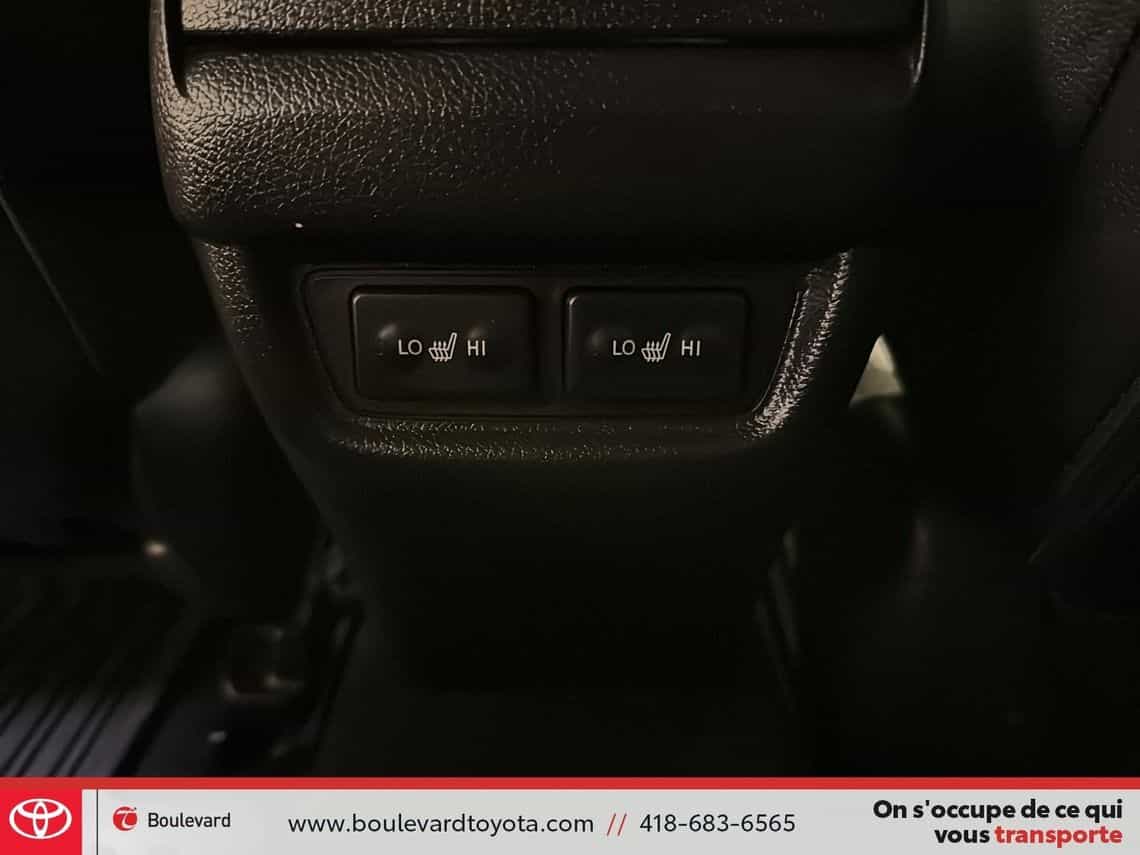 2020 Honda Civic Touring - Image 21