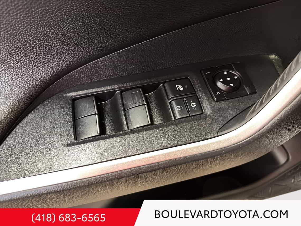 2024 Toyota Rav4 Prime Xse - Image 11