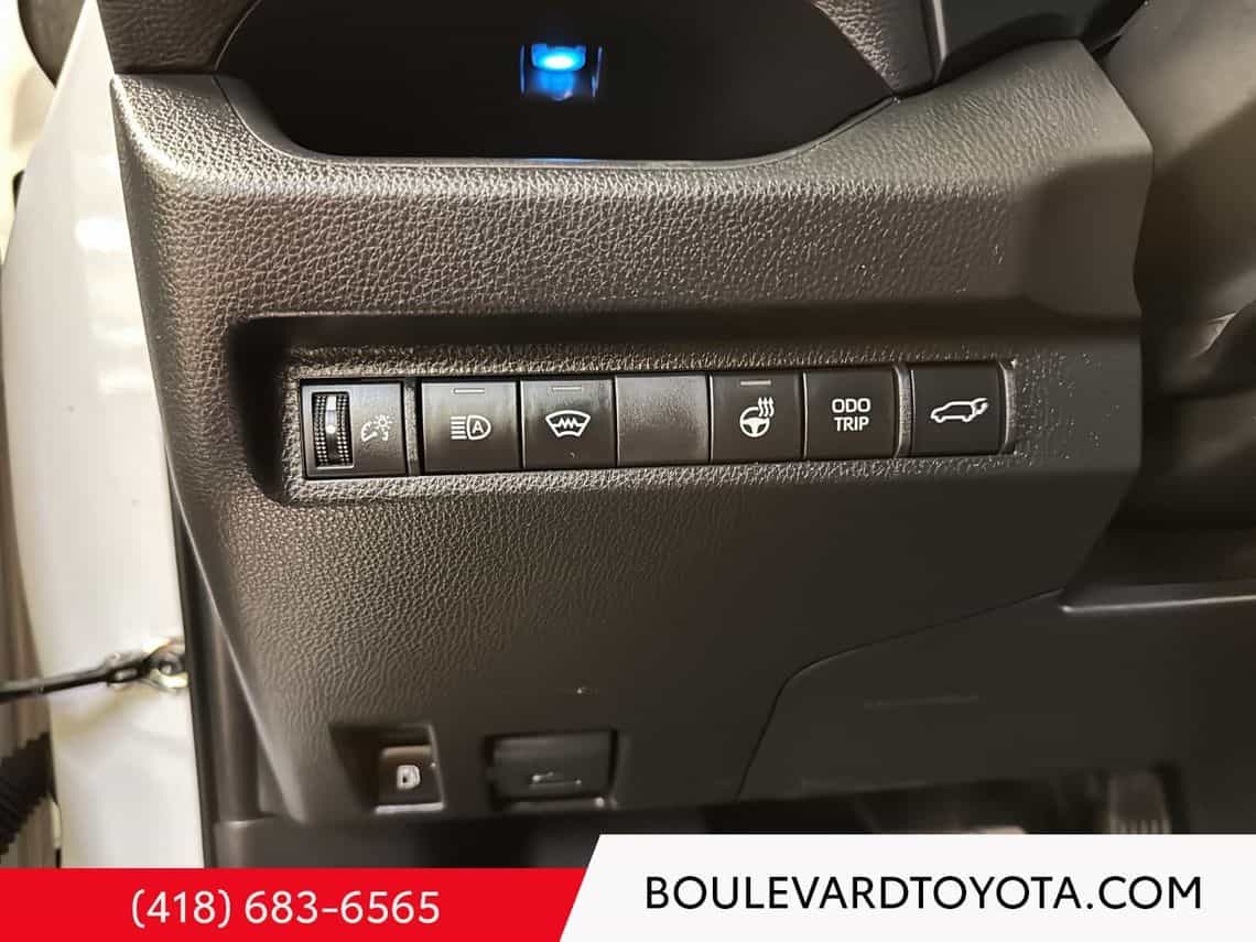 2024 Toyota Rav4 Prime Xse - Image 17