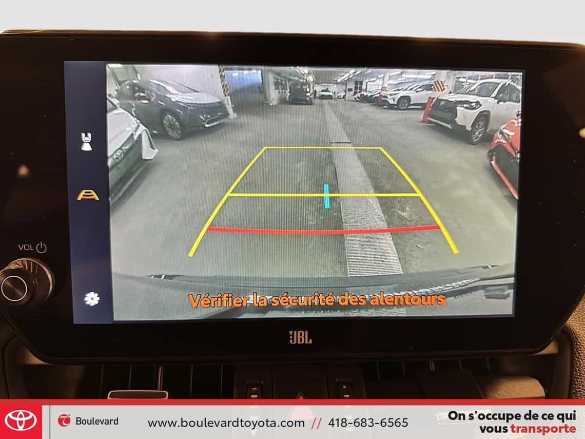 2024 Toyota Rav4 Prime XSE Techno - Image 23