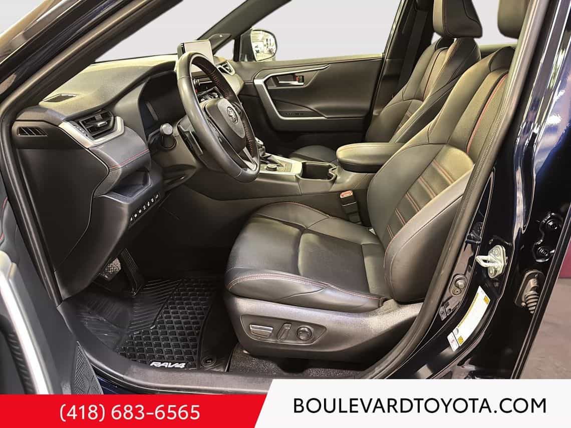 2024 Toyota Rav4 Prime XSE Techno - Image 13