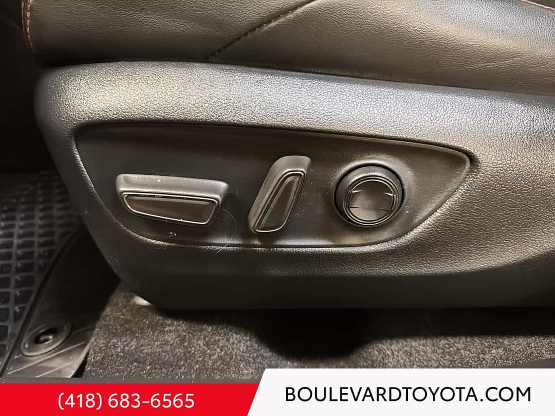 2024 Toyota Rav4 Prime XSE Techno - Image 14