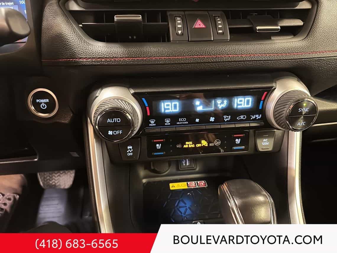 2024 Toyota Rav4 Prime XSE Techno - Image 22