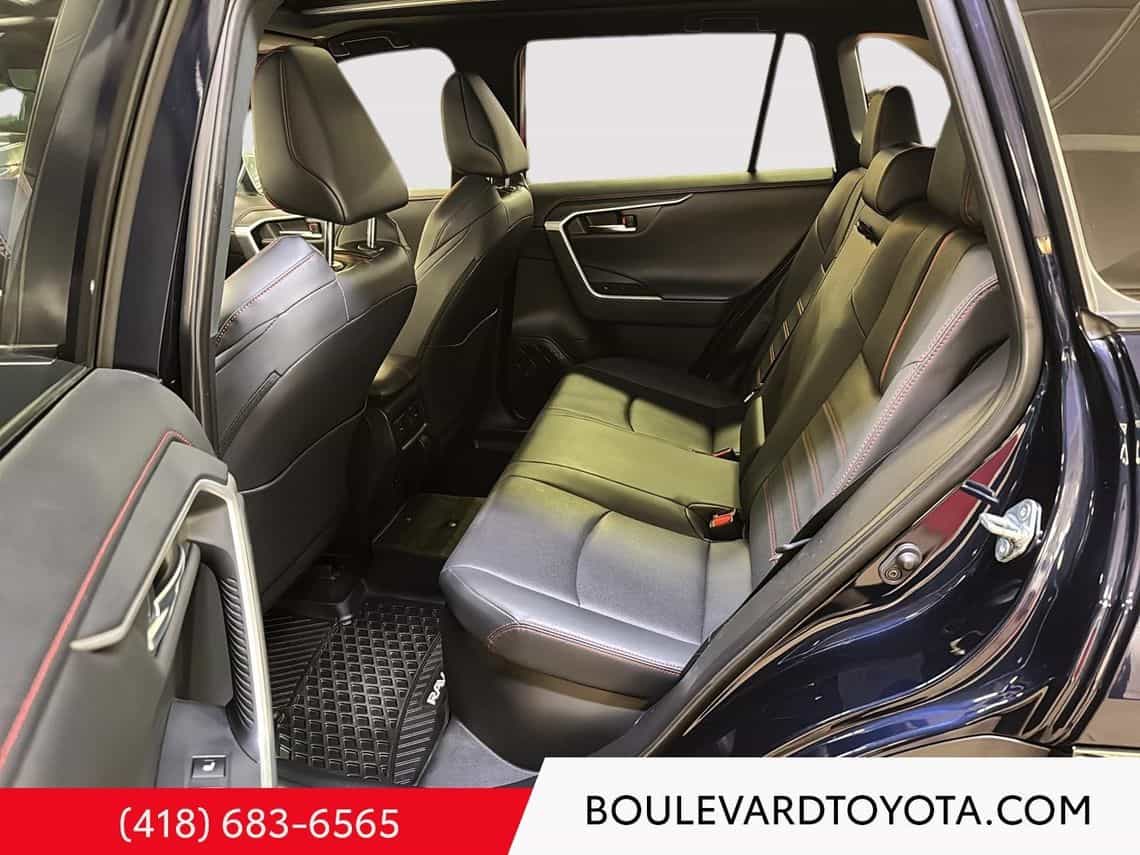 2024 Toyota Rav4 Prime XSE Techno - Image 29